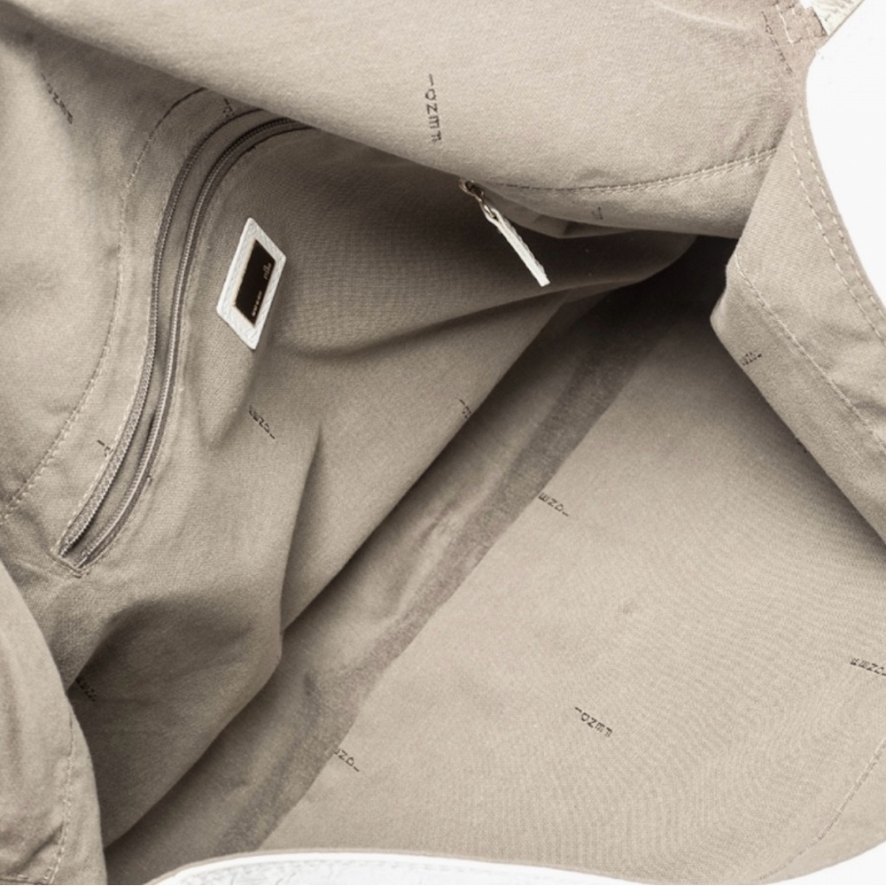 RARE Auth Fendi XL Baguette patent leather Ivory Shoulder Bag crossbody clutch - Picture 14 of 16